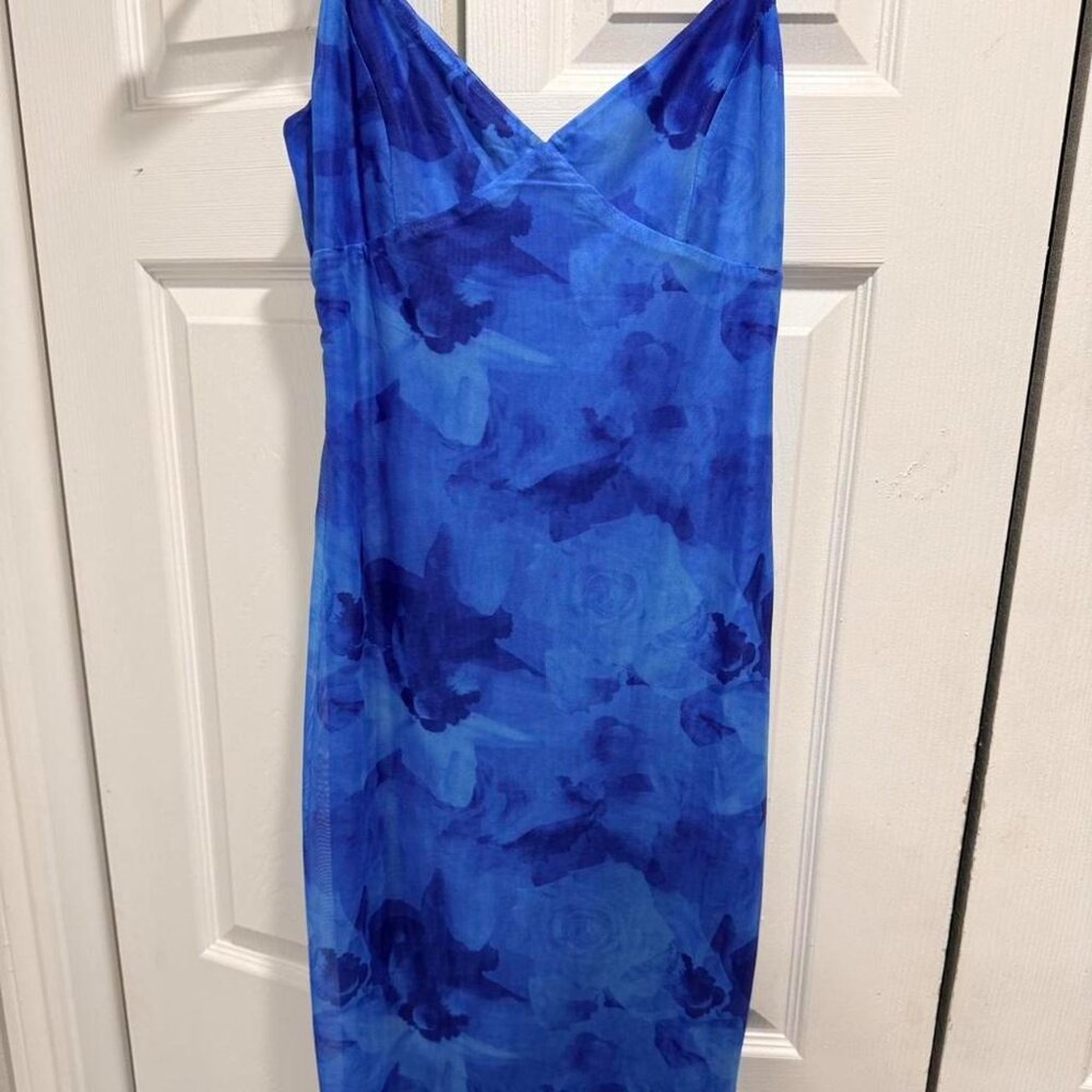Princess Polly Blue Floral Mesh Maxi Dress Size 8 Like New - Picture 5 of 5